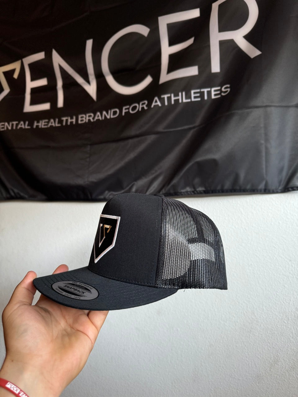 Vencer 5-Panel Trucker Cap