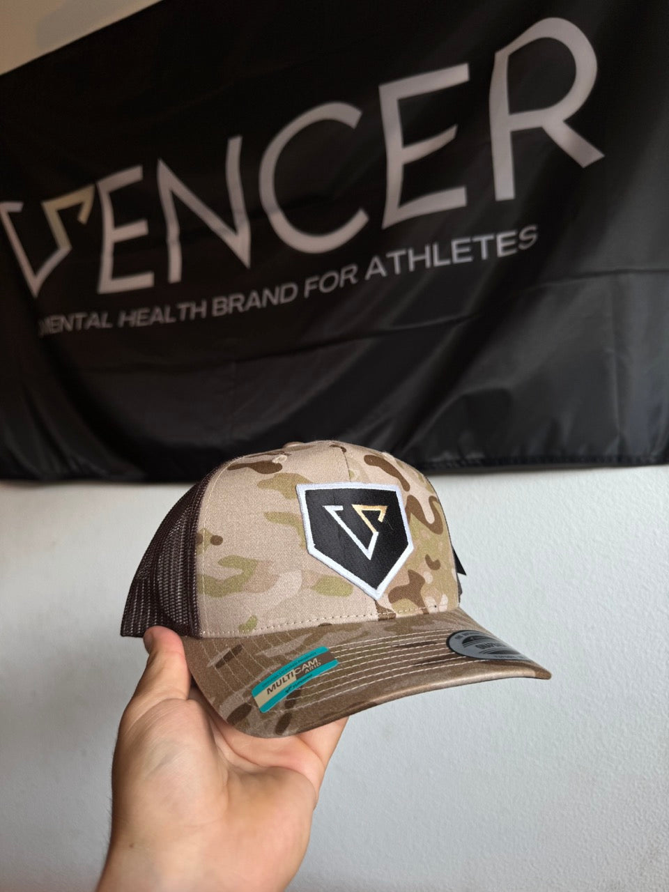 Vencer Retro Trucker Cap - 6 Panel