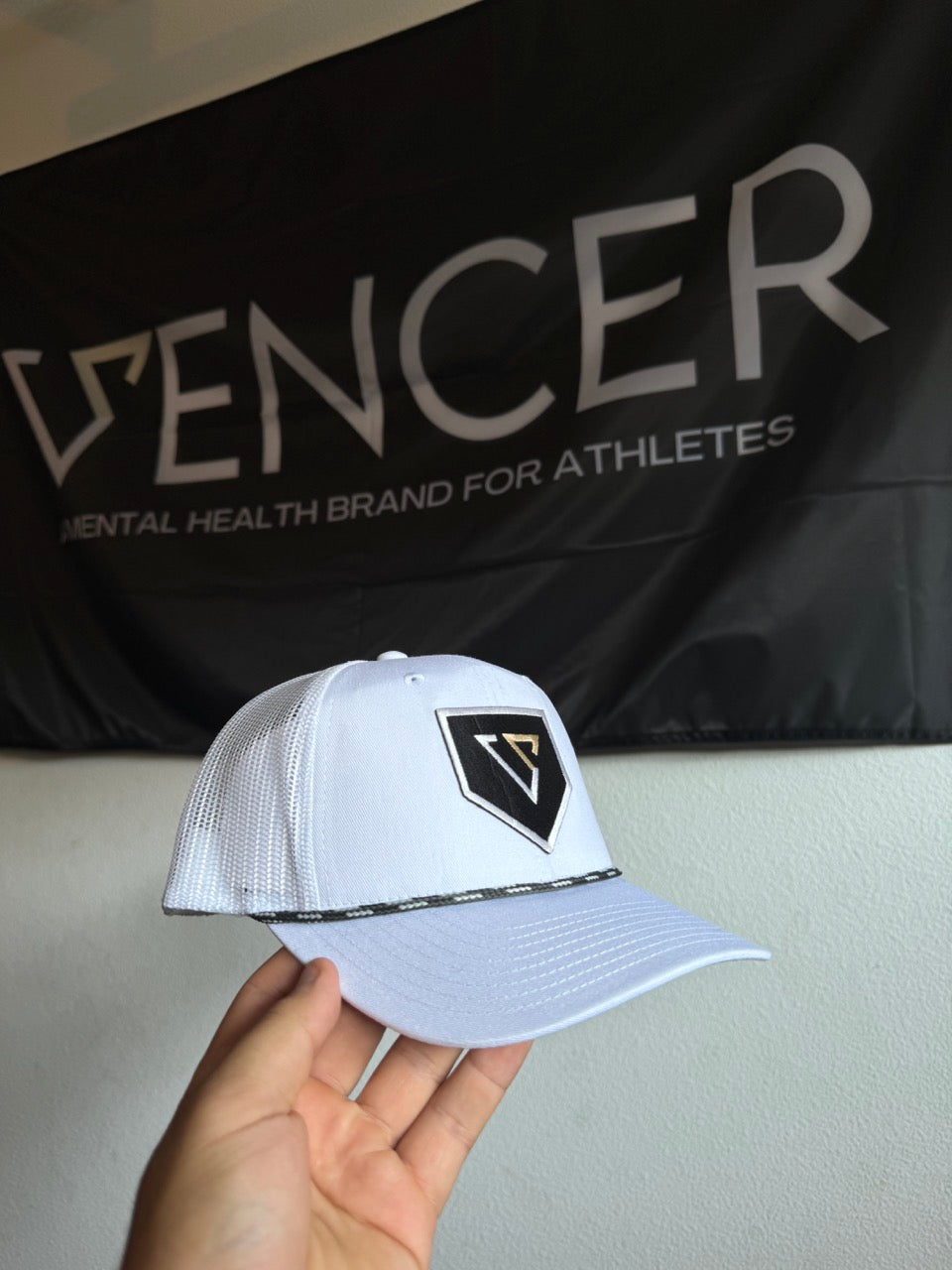 Vencer Rope Trucker Cap