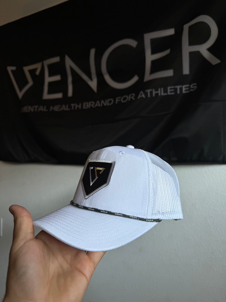 Vencer Rope Trucker Cap