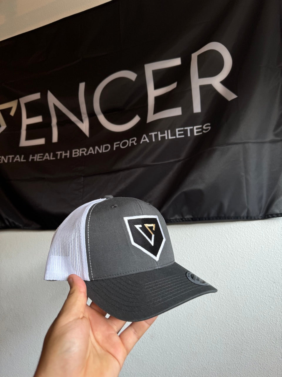 Vencer Retro Trucker Cap - 6 Panel