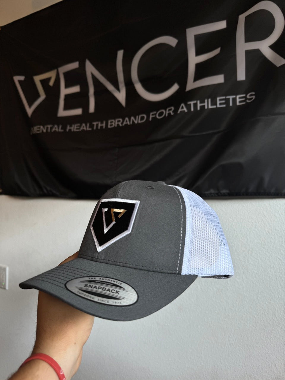 Vencer Retro Trucker Cap - 6 Panel